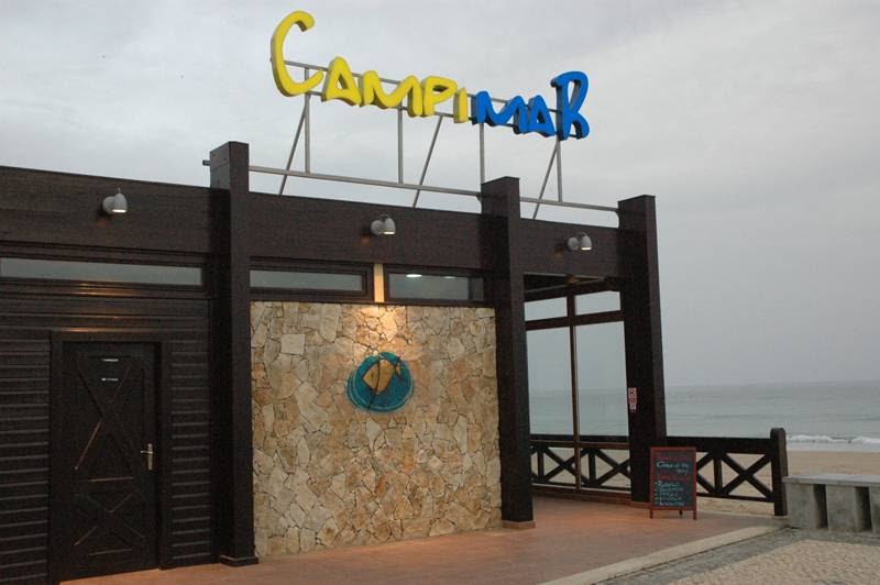 Campimar, Portugal, Lagos beach bar with view at the sea